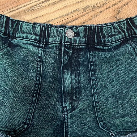 WILD Fable High Rise Green Acid Wash Jean Shorts - XS - Picture 3 of 5